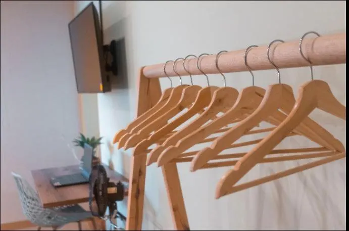 NID201 Alquiler apartamento amoblado en Laureles Medellín Colombia