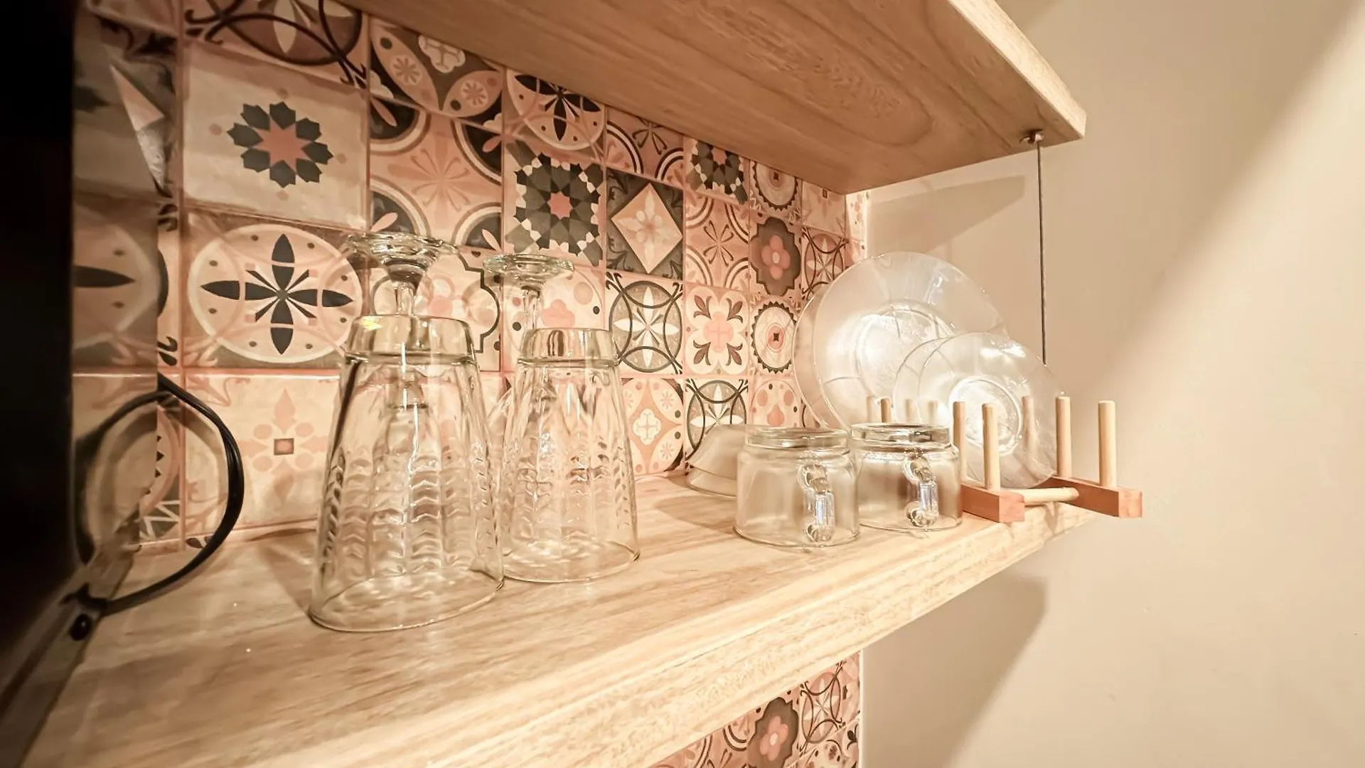 NID201 Alquiler apartamento amoblado en Laureles Medellín Colombia