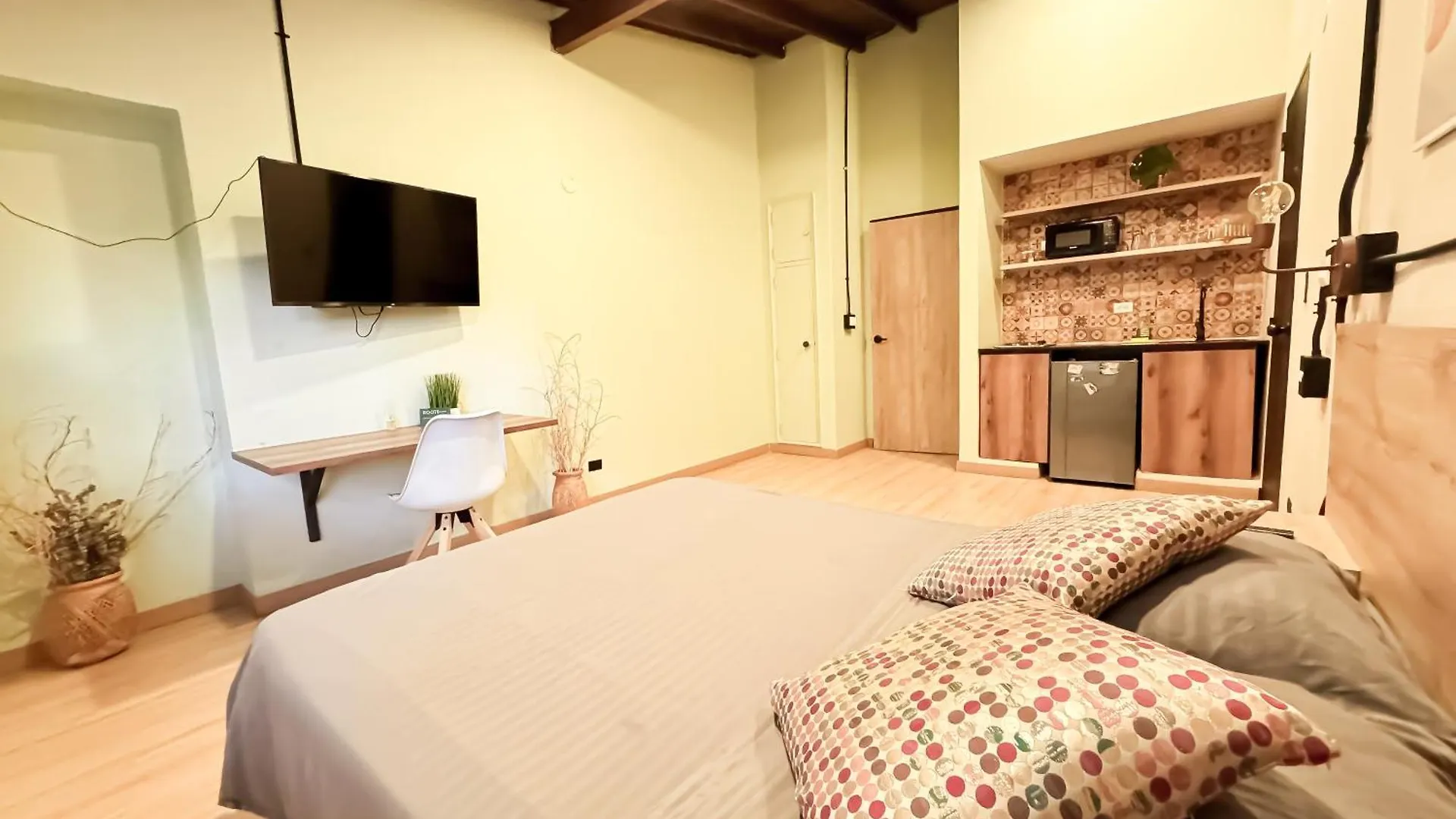 NID201 Alquiler apartamento amoblado en Laureles Medellín