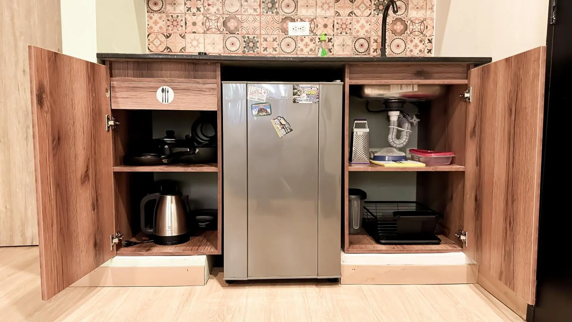 Daire Alquiler Apartamento Amoblado En Laureles Nid201 By Roots Rentals Medellín