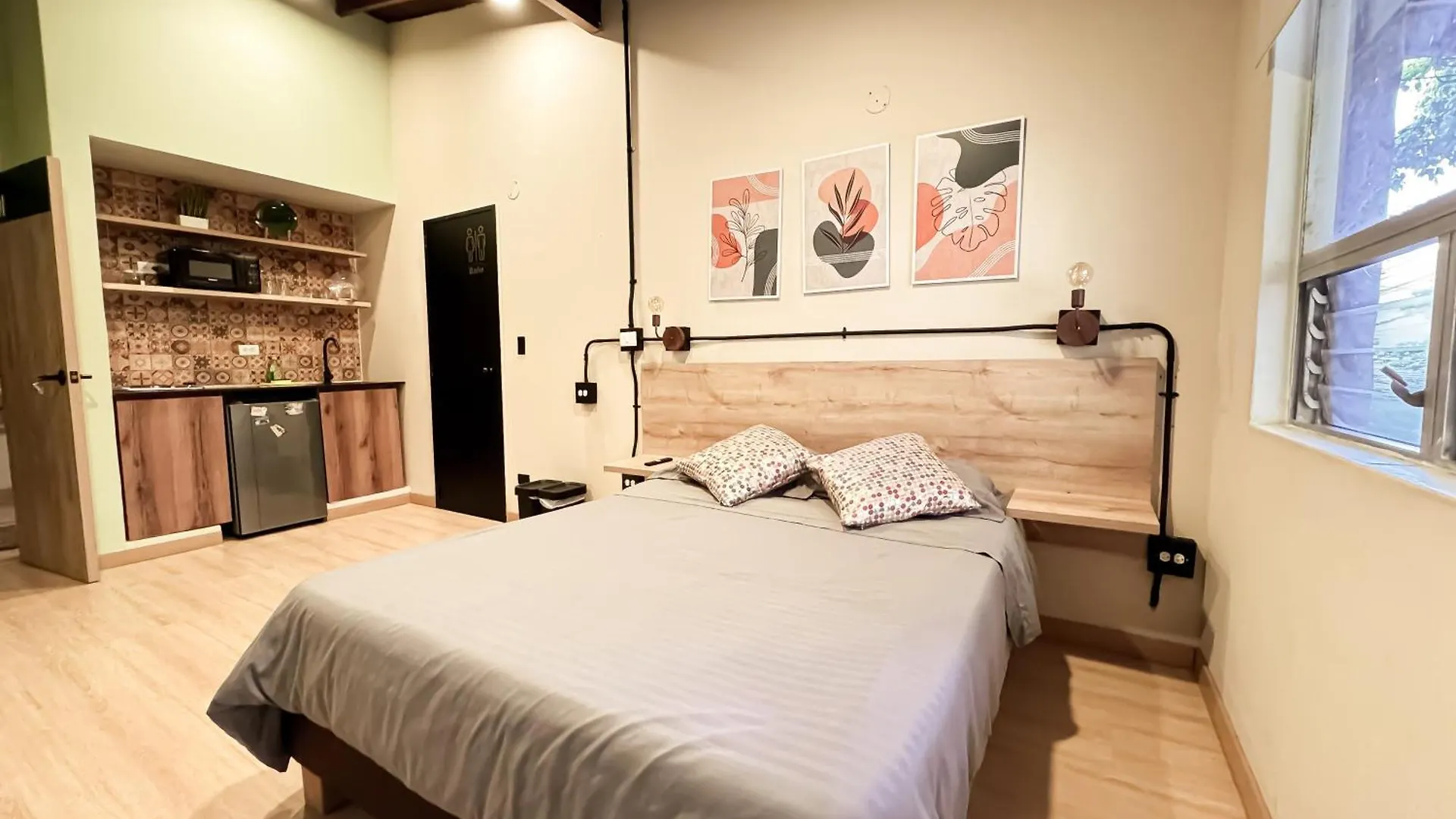 Alquiler Apartamento Amoblado En Laureles Nid201 By Roots Rentals Medellín Daire